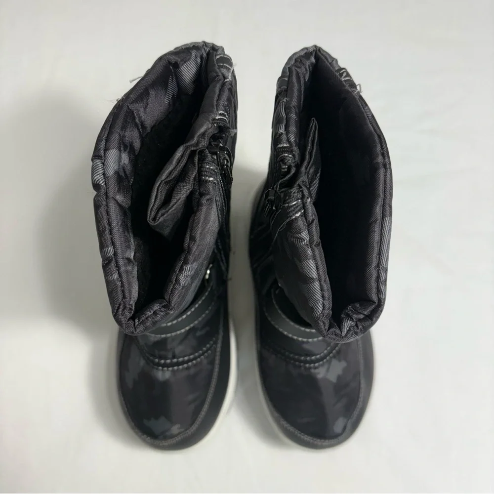 K KomForMe Toddler Snow Rain Boots Waterproof Black Camo Size 6‎